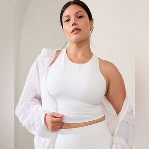 Athleta Conscious Crop white